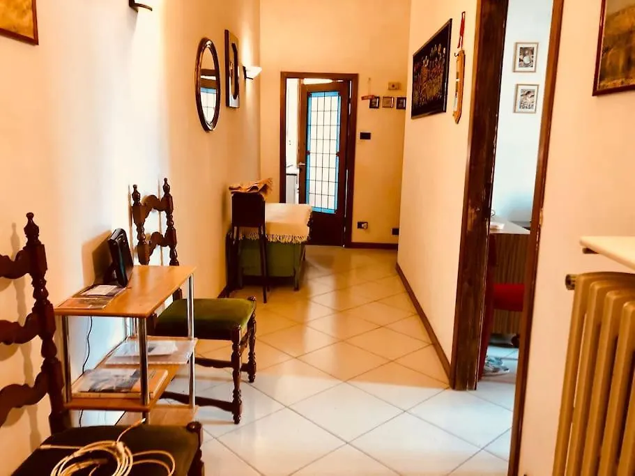 Cozy Apartment In San Donato Firenze Olaszország